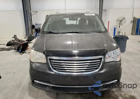 2012 Chrysler Town & Country Touring z USA, uszkodzony, nr VIN 2C4RC1BGXCR291650
